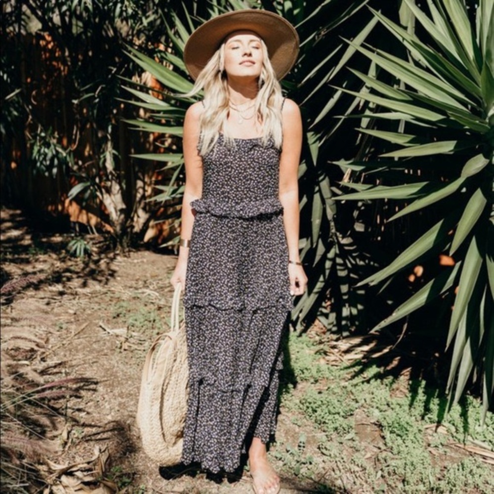 Women’s Black Floral Tiered Maxi Dress